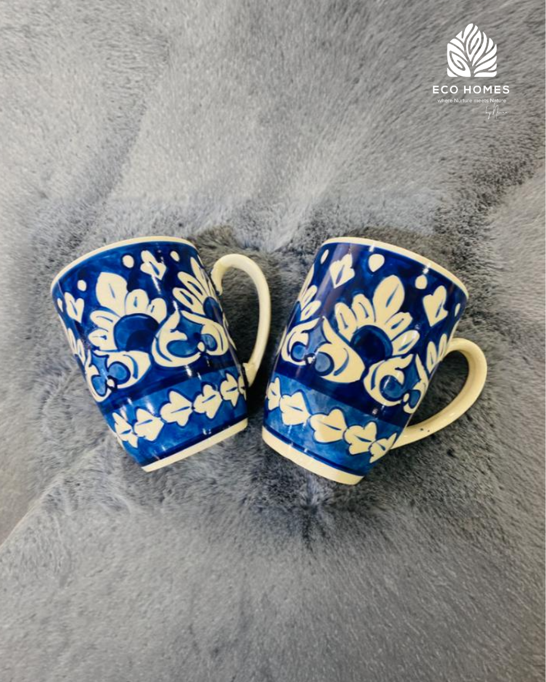 Ivory Round Tray with Blue Pottery Mugs – 3-Piece Gift Set