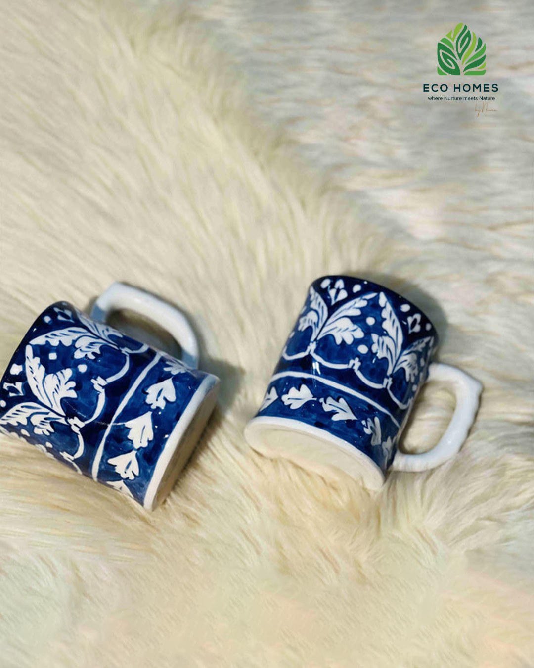 Ivory Round Tray with Blue Pottery Mugs – 3-Piece Gift Set